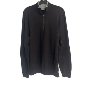 Puma mens 1/4 zip gray & black medium 
Pit to pit 23
Length 28